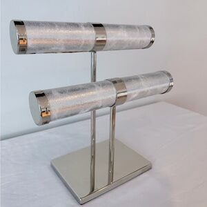 Elegant Silver Jewelry Stand